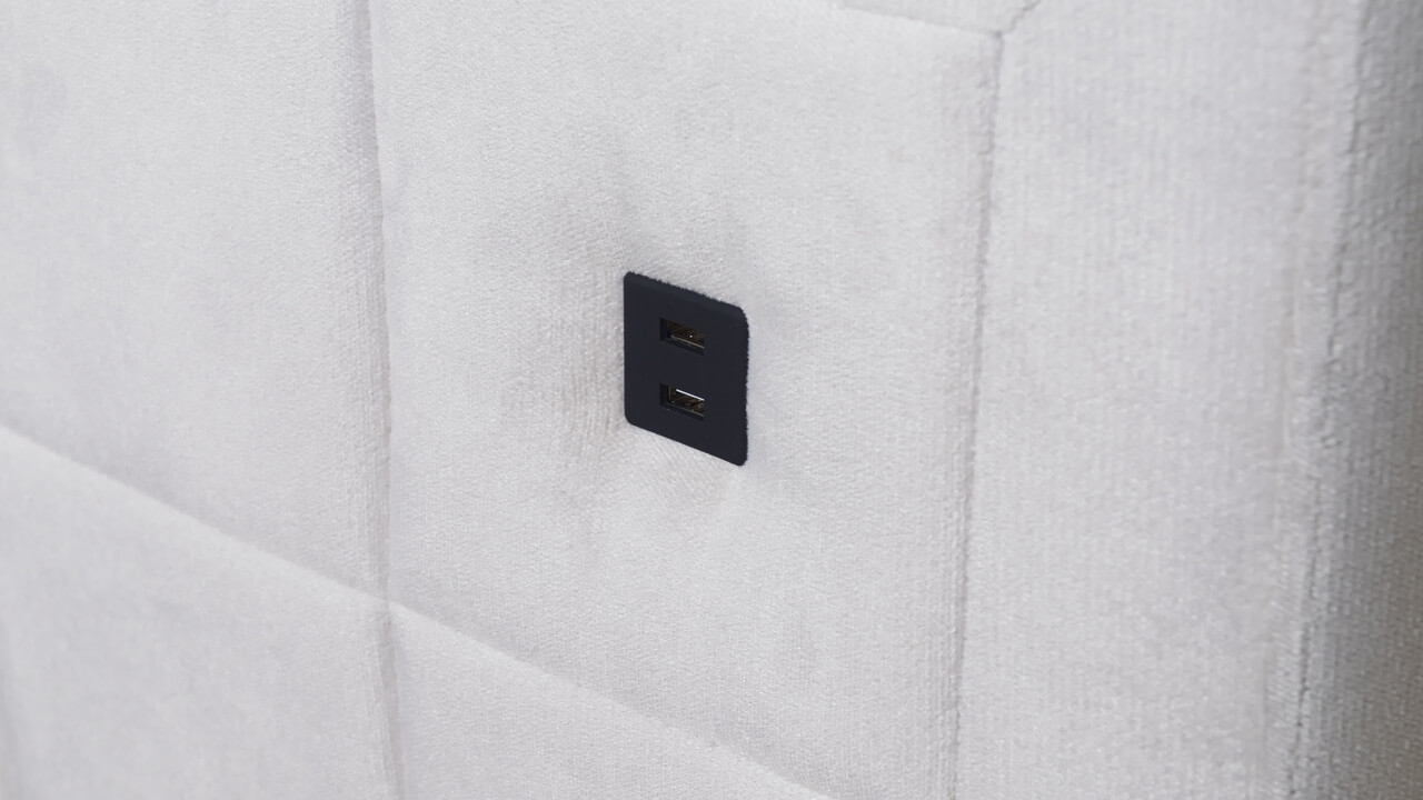 Rohová sedačka GABIIO II USB port