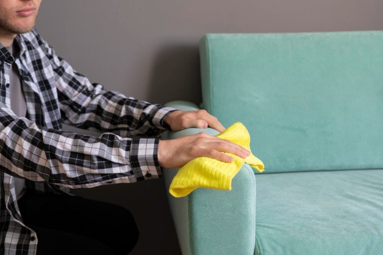 cistenie gauca sodou bikarbonou